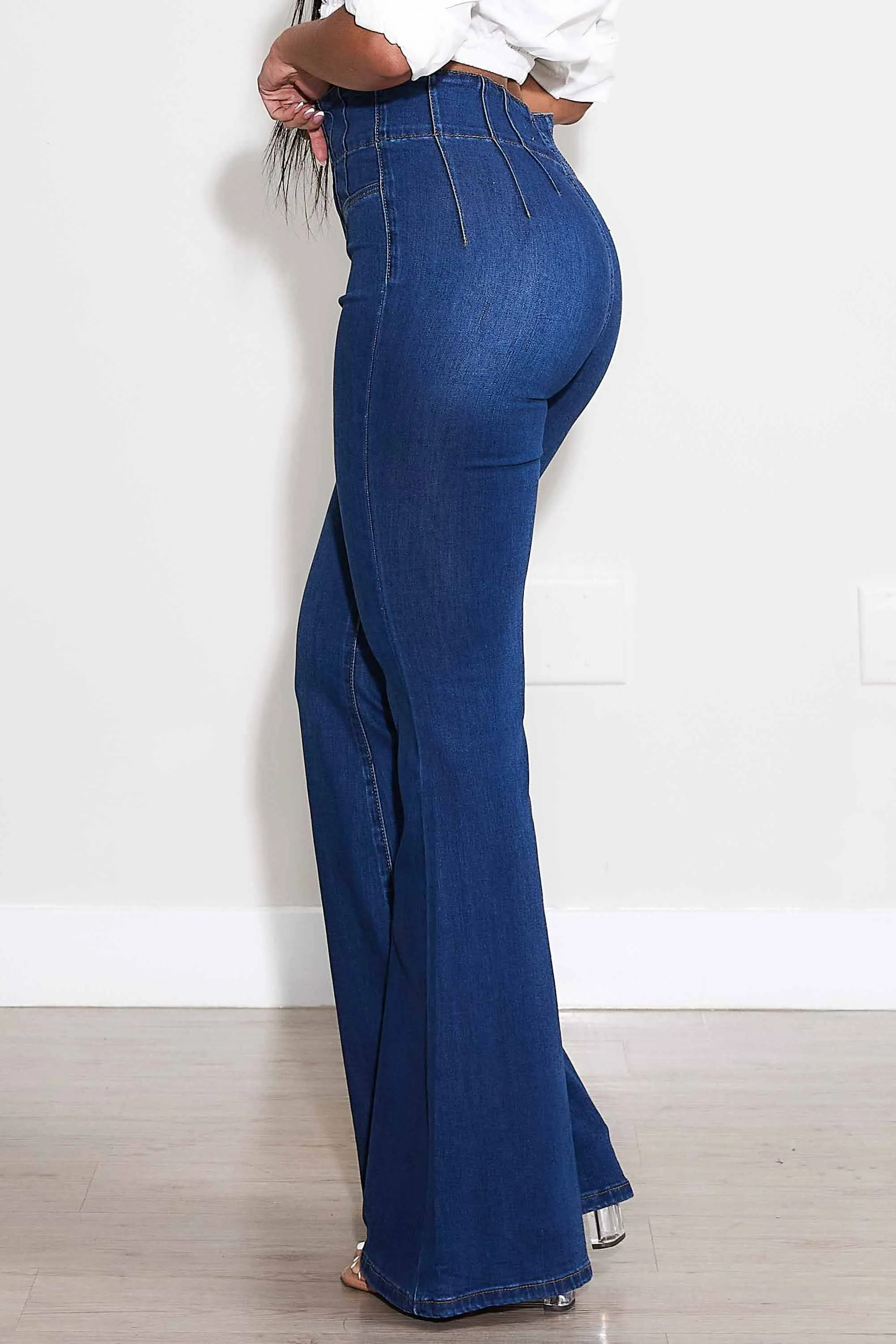 Cassie Flare Jeans