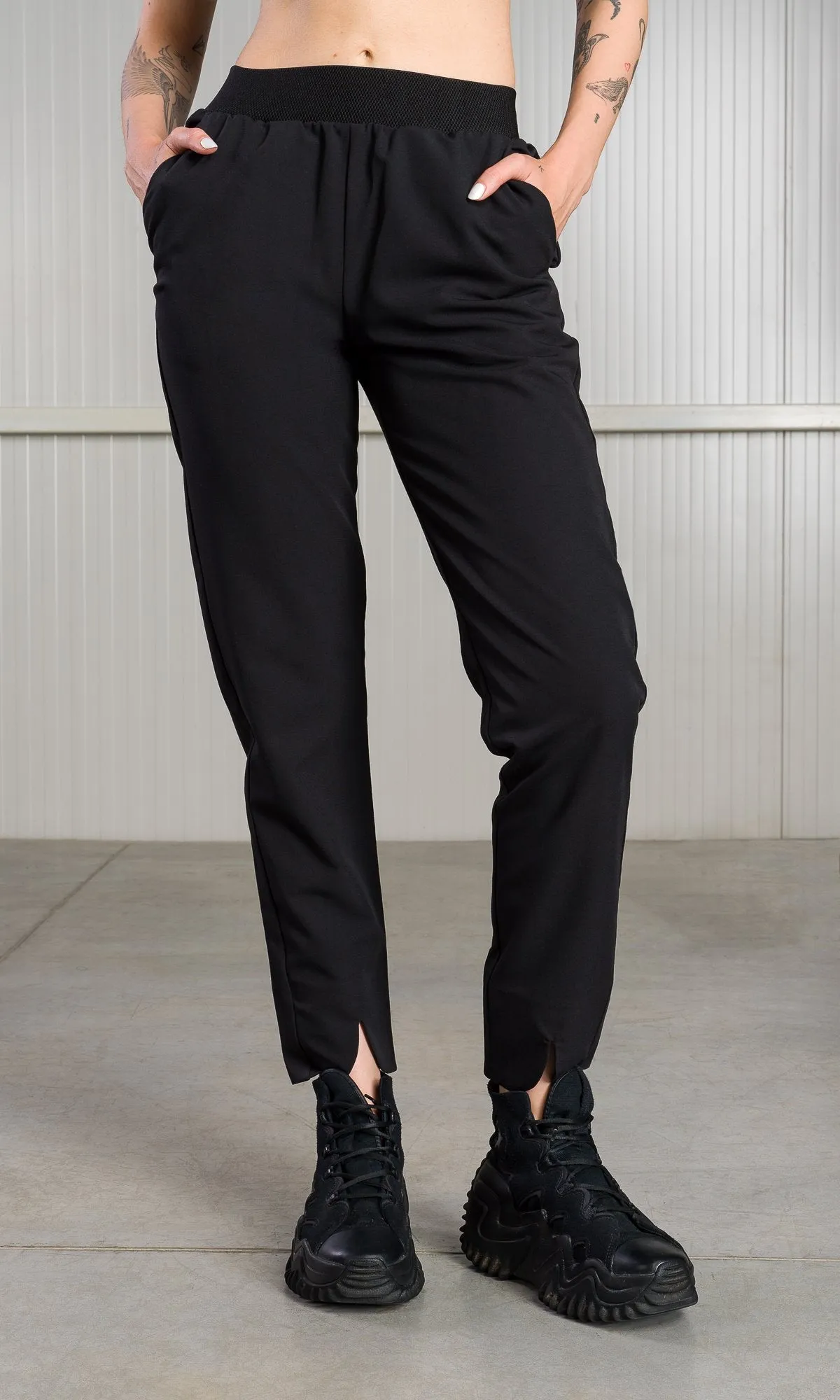 Cropped Pants with Front Slits