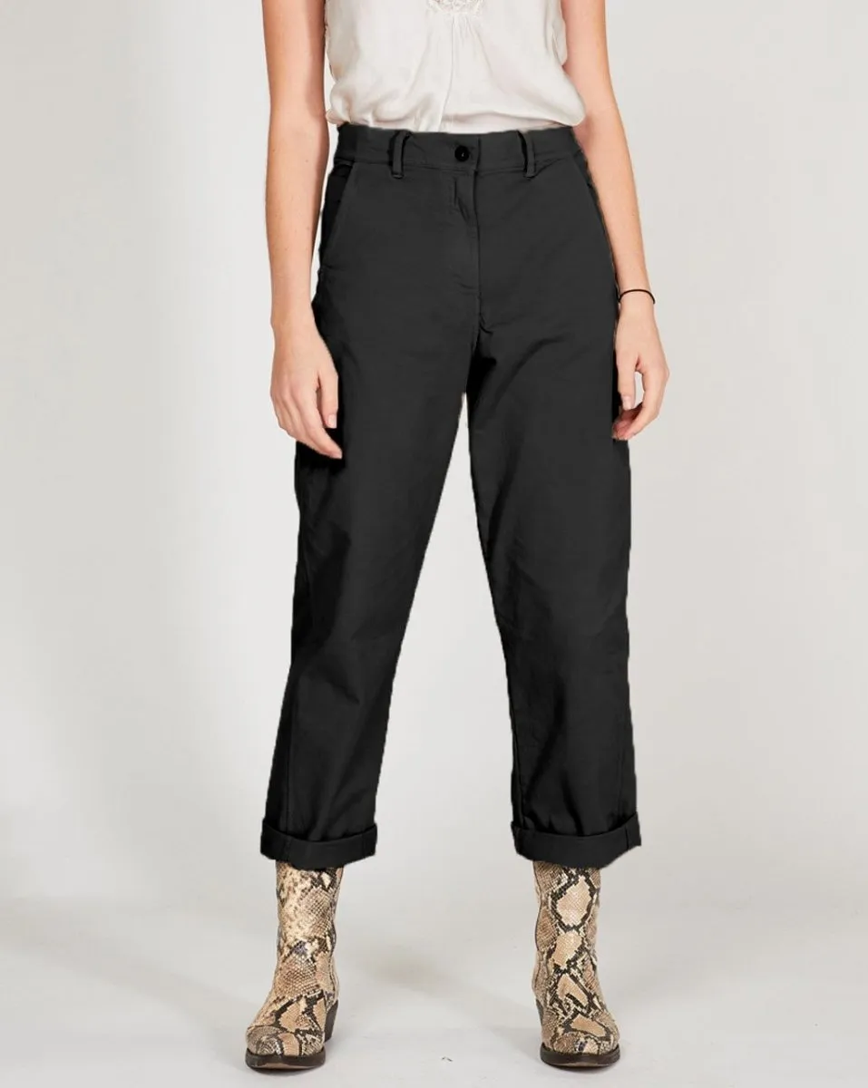 Curved-Seam Chino Pant