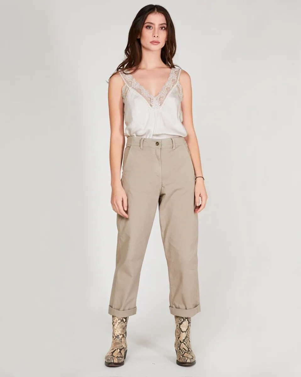 Curved-Seam Chino Pant