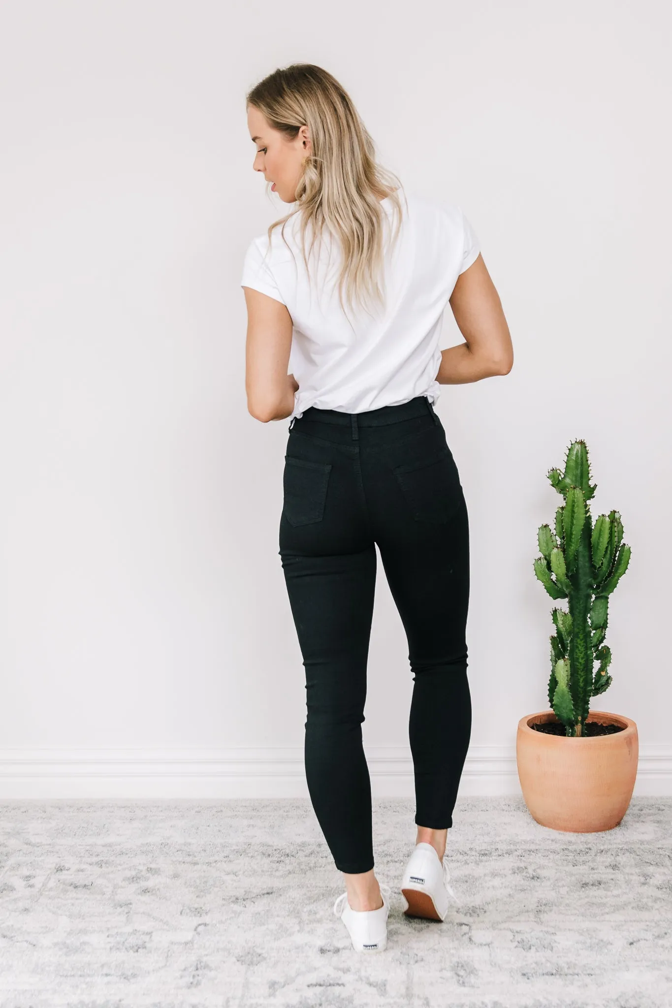 Hatcher Ripped Jeans - Black
