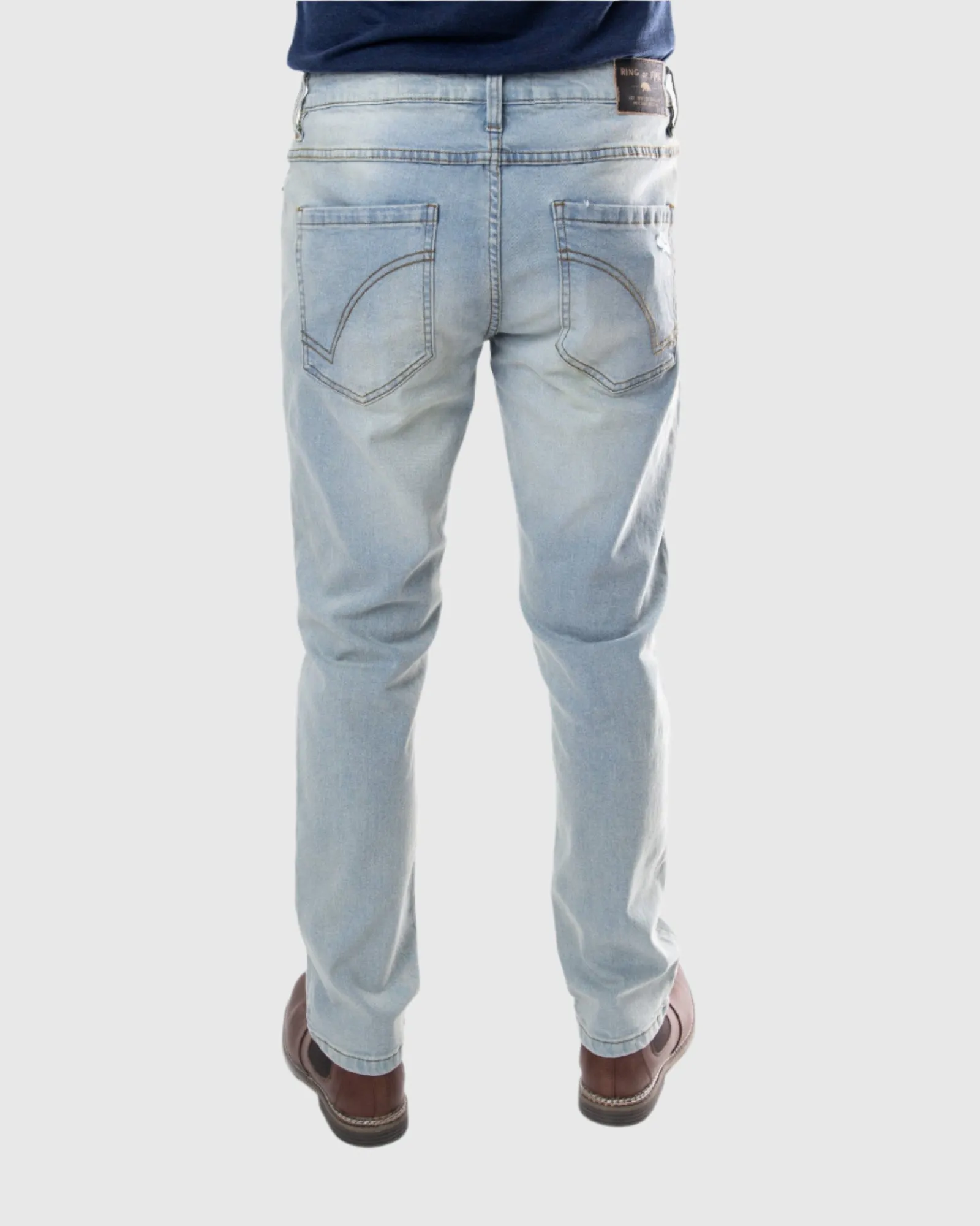 MEN'S STAMPEDE RIPPED STRAIGHT FIT JEANS