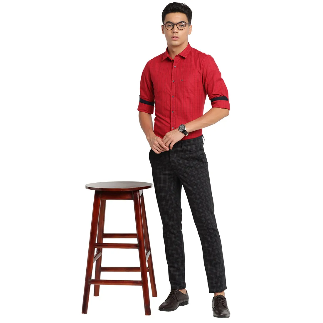 Turtle Men Black Narrow Fit Checked Casual Trousers
